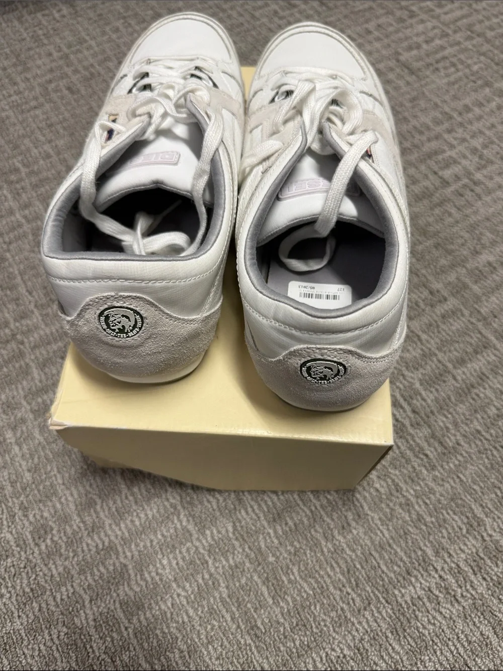 Diesel Men’s White Leather Sneakers with Gray Accents Size 13 Brand New
